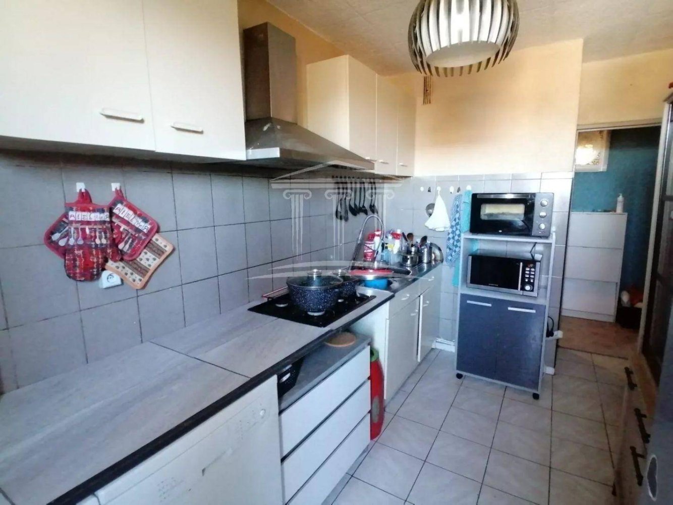 3 bedrooms Apartment in Sorgues, France No. 355560