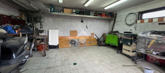 4 rooms Apartment in Salerno, Italy No. 4660 28