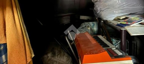 4 rooms Apartment in Salerno, Italy No. 4660 3