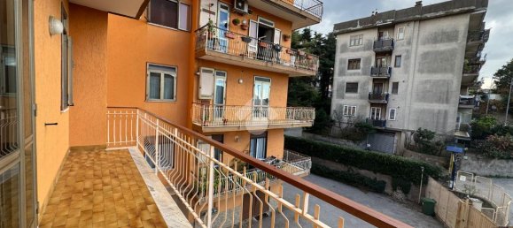 4 rooms Apartment in Salerno, Italy No. 4660 20