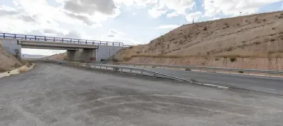  Land in Granada, Spain No. 175261 5