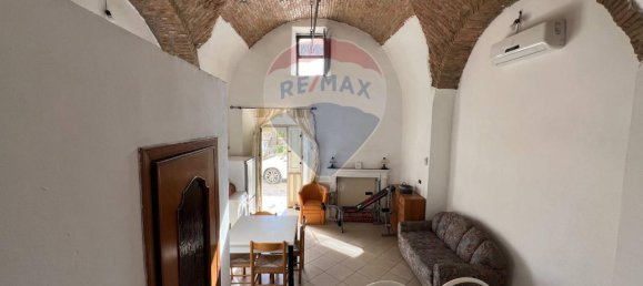 Studio in Grassano, Italy No. 136199 4