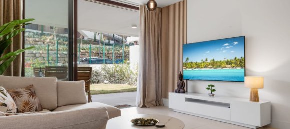 2 bedrooms Apartment in Fuengirola, Spain No. 147535 4