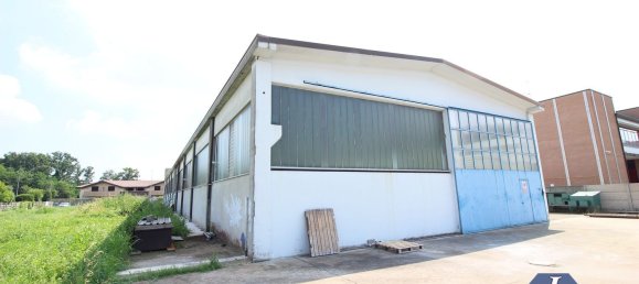 1280m² Warehouse in Gorla Maggiore, Italy No. 73671 2