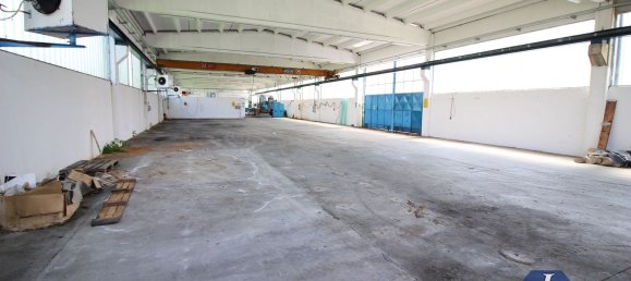 1280m² Warehouse in Gorla Maggiore, Italy No. 73671 13