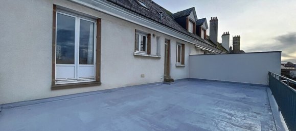 4 bedrooms House in Fleury-les-Aubrais, France No. 227499 8