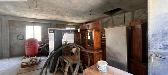 104m² Commercial property in Diano Marina, Italy No. 312475 3