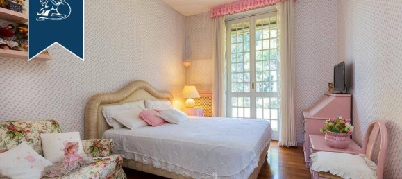 Villa de 5 dormitorios en Pusiano, Italy No. 316509 29