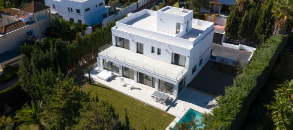 5 Schlafzimmer Haus in Marbella, Spain, Nr. 19595 24