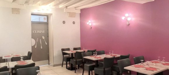 Propiedad comercial en Montargis, France No. 69866 6