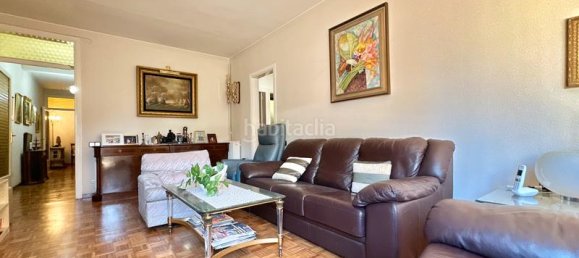 4 bedrooms Apartment in Barcelona, Spain No. 171137 7