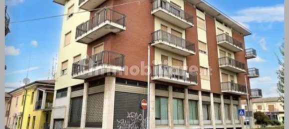 6 bedrooms Apartment in Castagnaro, Italy No. 322740 24