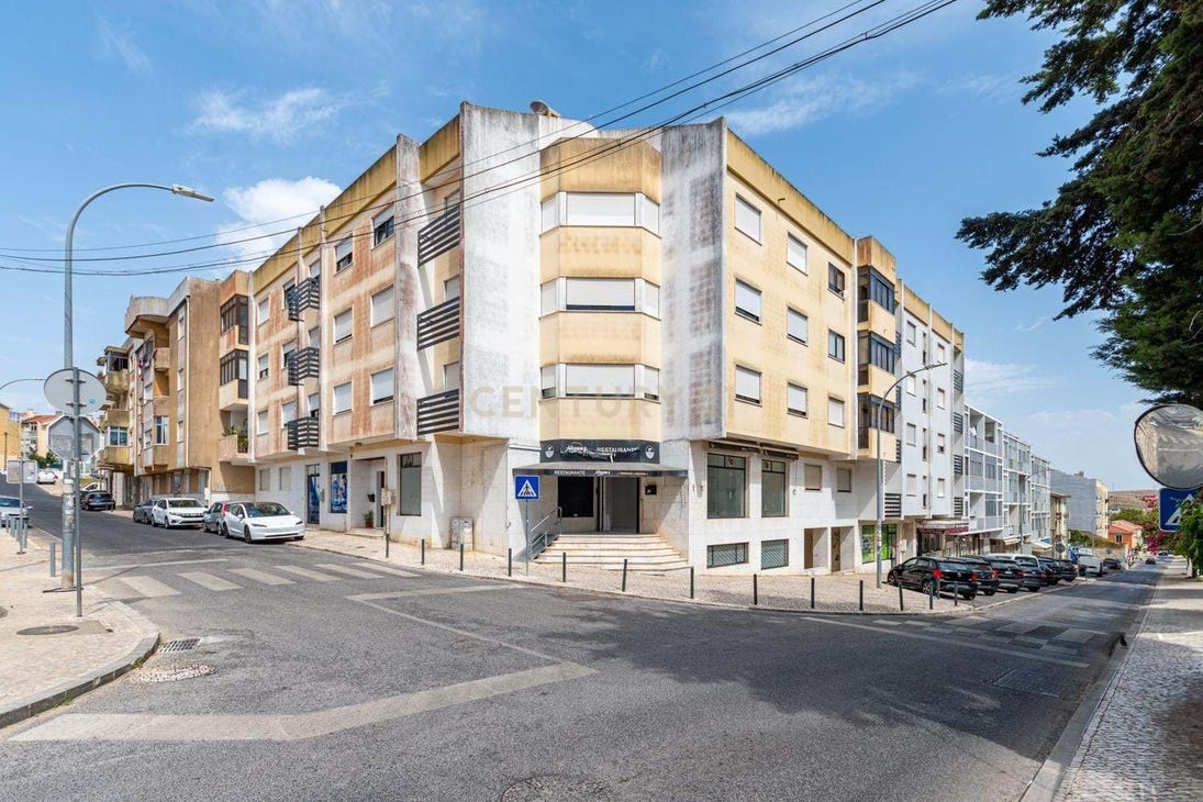 Propiedad comercial en Sintra, Portugal 70 m² No. 266254