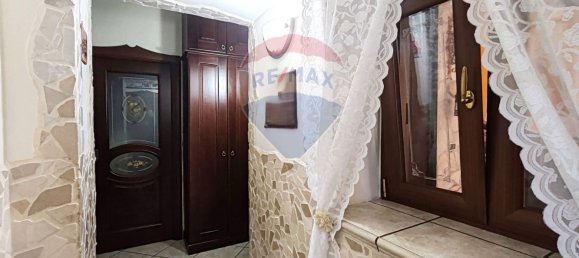 2 Schlafzimmer Haus in Casoria, Italy, Nr. 121998 24