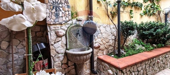 2 Schlafzimmer Haus in Casoria, Italy, Nr. 121998 27