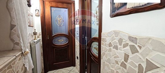 2 Schlafzimmer Haus in Casoria, Italy, Nr. 121998 19