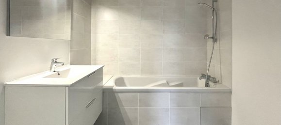 4-salle Appartement à Grenoble, France No. 198155 11