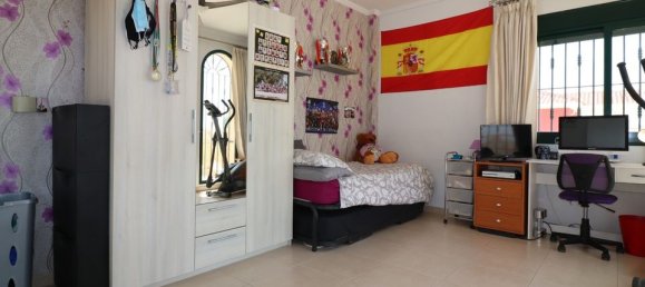 Villa de 4 dormitorios en Ciudad Quesada, Spain No. 176554 13