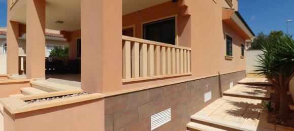 Villa de 4 dormitorios en Ciudad Quesada, Spain No. 176554 20