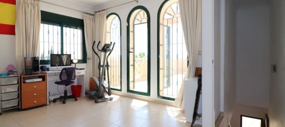 Villa de 4 dormitorios en Ciudad Quesada, Spain No. 176554 14