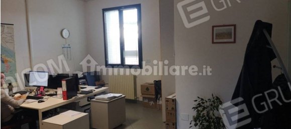4 Schlafzimmer Wohnung in Comacchio, Italy, Nr. 19562 12
