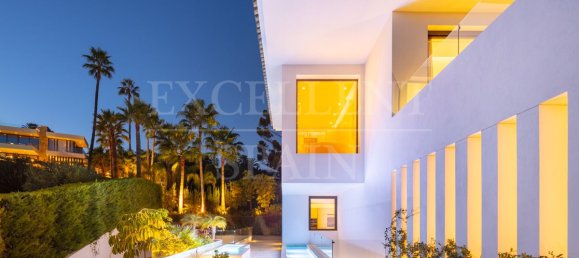6 bedrooms Villa in Marbella, Spain No. 251099 32