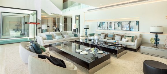 6 bedrooms Villa in Marbella, Spain No. 251099 11