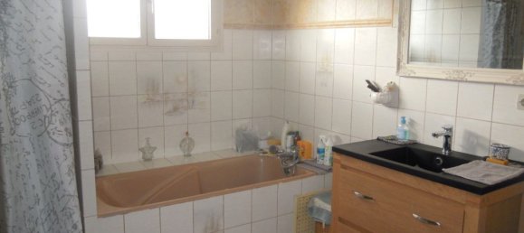 5 Schlafzimmer Haus in Vireux-Wallerand, France, Nr. 67462 6