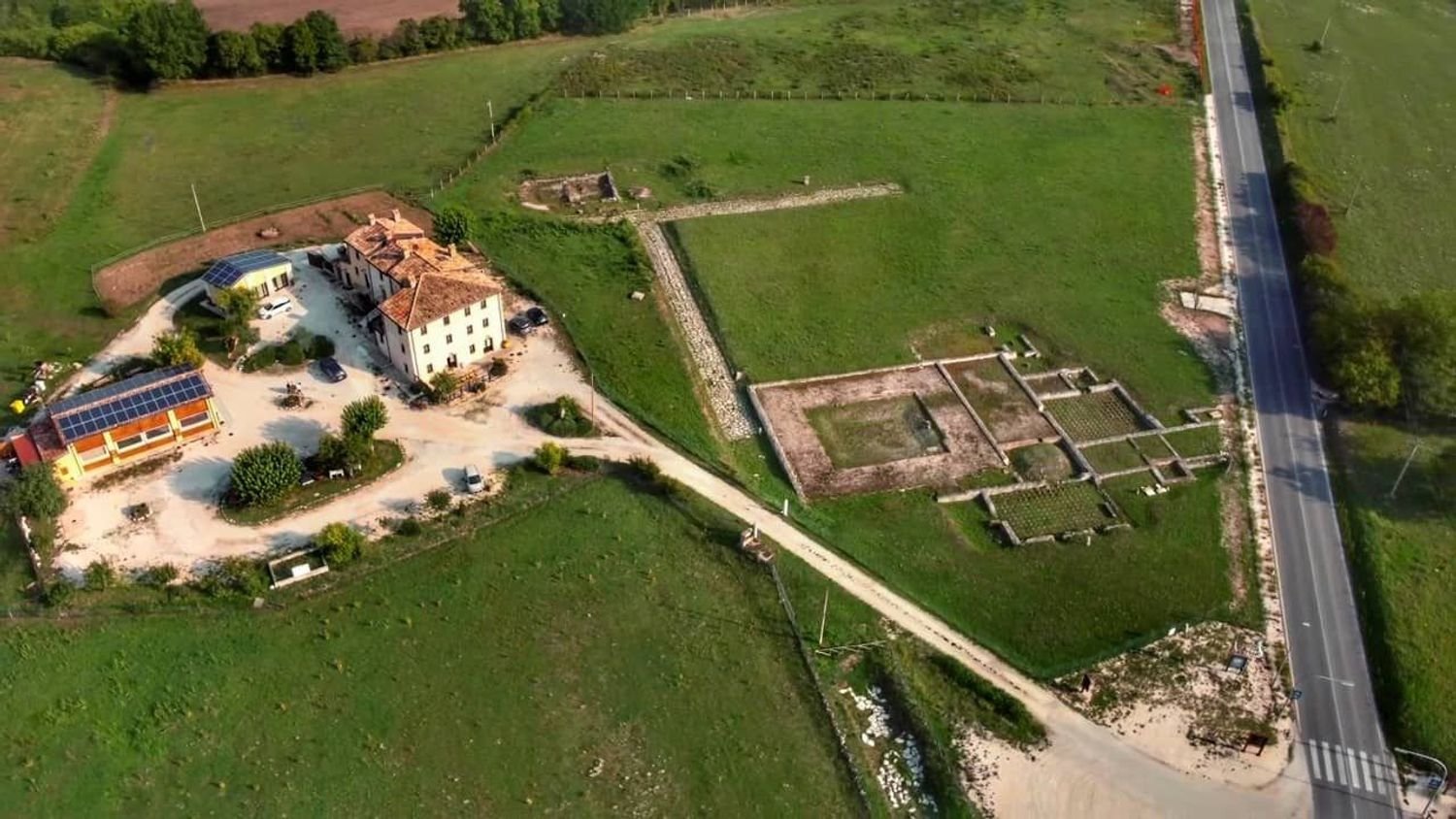 14 rooms Villa in Sassoferrato, Italy No. 252032