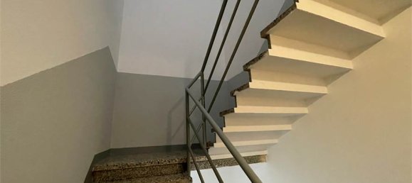 4 rooms Apartment in Ferrara, Italy No. 360162 4