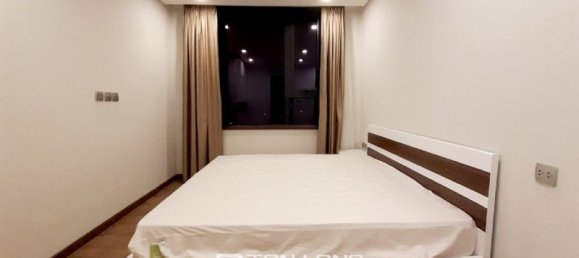 3 bedrooms Apartment in Bac Tu Liem, Vietnam No. 1042 10