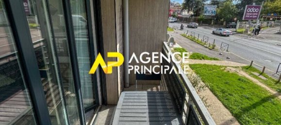 2 bedrooms Apartment in Bezons, France No. 172814 14