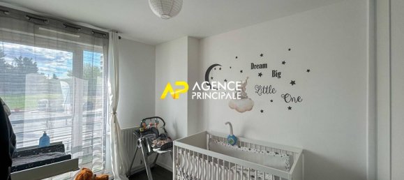 2 bedrooms Apartment in Bezons, France No. 172814 7