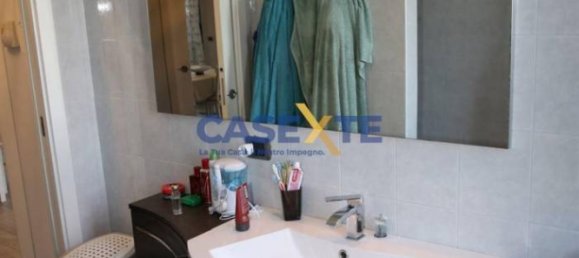 Dúplex de 2 dormitorios en Samarate, Italy No. 6750 3