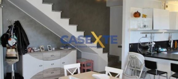 Dúplex de 2 dormitorios en Samarate, Italy No. 6750 6