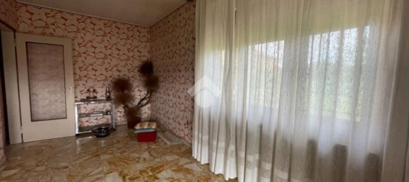 5 rooms House in Gozzano, Italy No. 76309 22