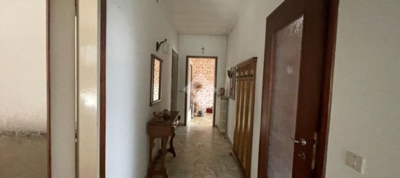 5 rooms House in Gozzano, Italy No. 76309 13