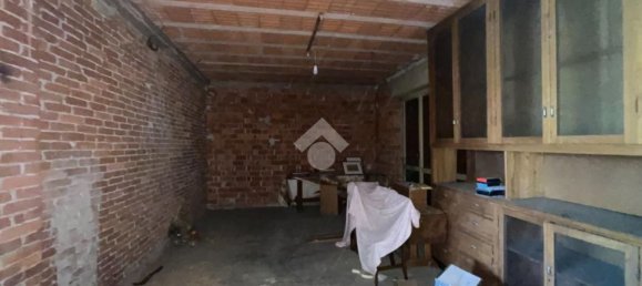 5 rooms House in Gozzano, Italy No. 76309 45