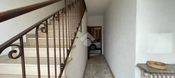 5 rooms House in Gozzano, Italy No. 76309 3