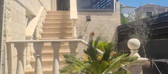 5 Schlafzimmer Villa in Kolossi, Cyprus, Nr. 19122 11