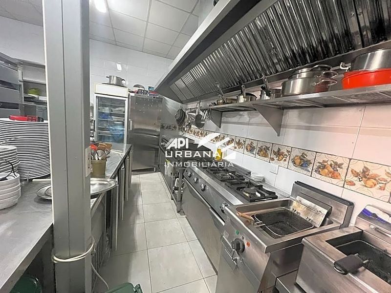 Propriété commerciale à Cordoba, Spain 135m² No. 221925