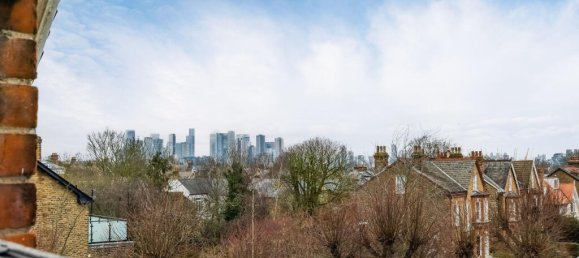 3 bedrooms Apartment in London, United Kingdom No. 13926 10