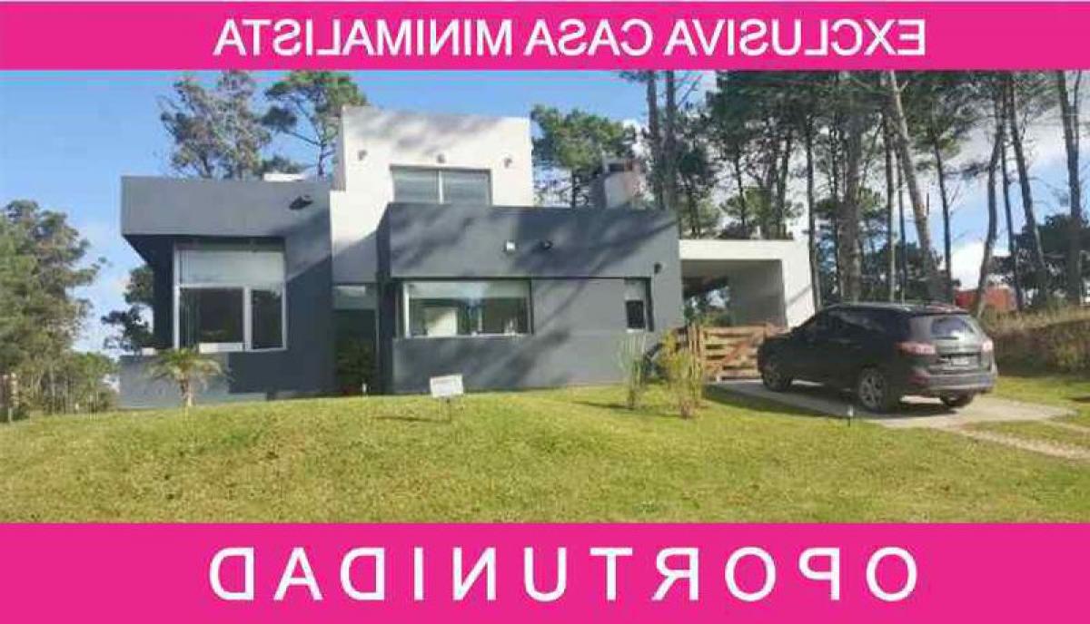 3 bedrooms House in Mar del Plata, Argentina No. 88514