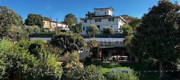 Apartamento T4 em Rome, Italy N.º 335481 2