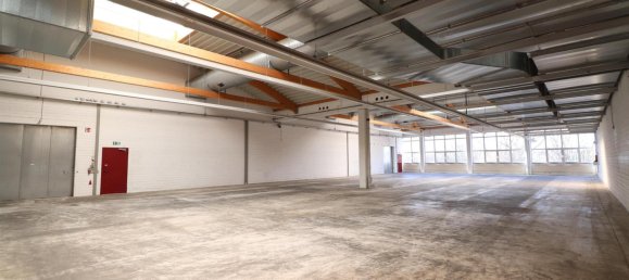 6741m² Warehouse in Coburg, Germany No. 276278 6