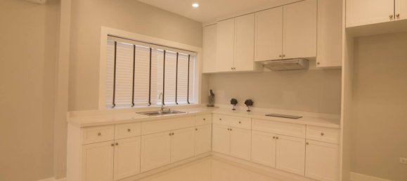 5 bedrooms Cafe / restaurant in Pattaya, Thailand No. 4098 8