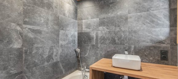 3 bedrooms Apartment in Megeve, France No. 332 6