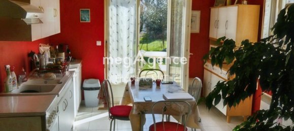 Casa de 2 dormitorios en Aube, France No. 85323 2