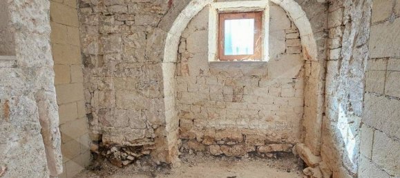 3 bedrooms House in Locorotondo, Italy No. 24785 26