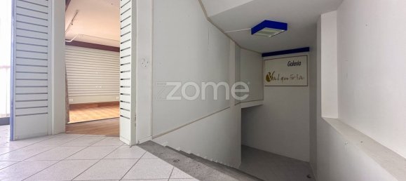  عقار تجاري في Ponta Delgada, Portugal 1000متر مربع رقم 51178 31